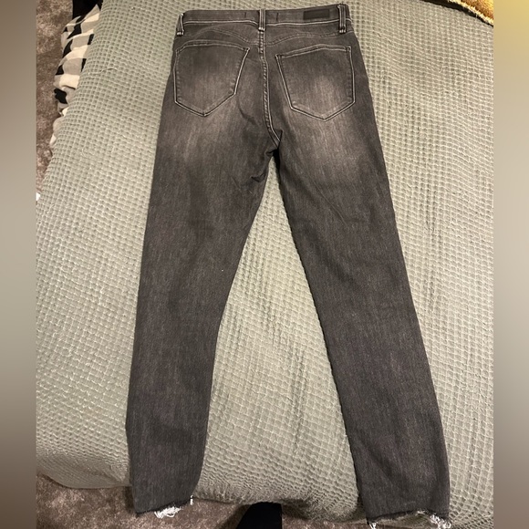 Abercrombie 24|2 - Super Skinny Ankle High Rise Jeans - Picture 3 of 3